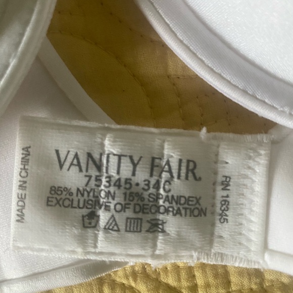 Three Vanity Fair Bras! - Picture 2 of 2